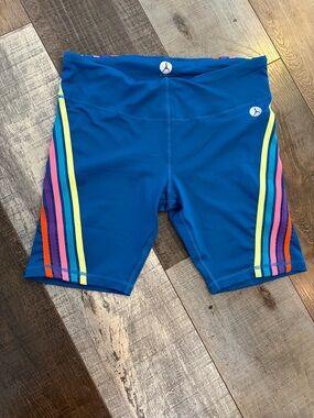 YoShion Blue Biker Shorts Size L High Rise Striped Athletic Workout